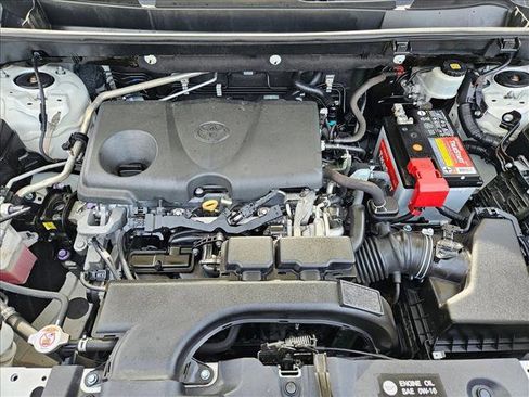 Used 2019 Toyota RAV4 XLE image 24