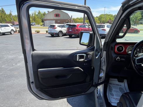 Used 2020 Jeep Wrangler Unlimited Rubicon AWD/4WD image 7