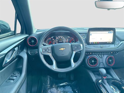 Used 2025 Chevrolet Blazer RS w/ Driver Confidence II Package image 24