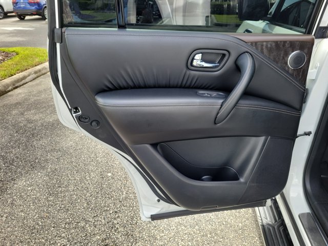 Used 2022 Nissan Armada Platinum w/ Captain's Chairs Package RWD image 16