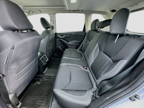 Used 2020 Subaru Forester Premium AWD/4WD image 16