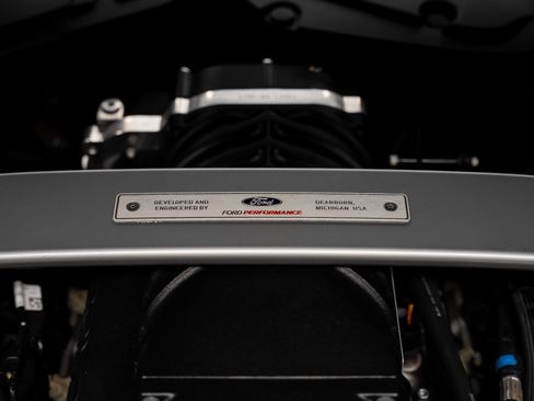 Used 2016 Ford Mustang Shelby GT350 w/ Track Package RWD image 74