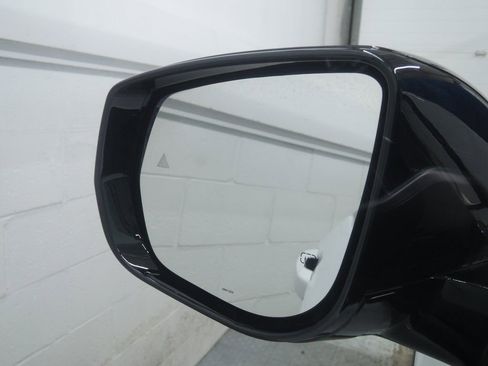 Used 2024 Jeep Grand Cherokee L Limited AWD/4WD image 24