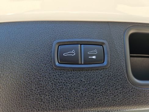 Certified 2026 Porsche Macan S AWD/4WD image 26