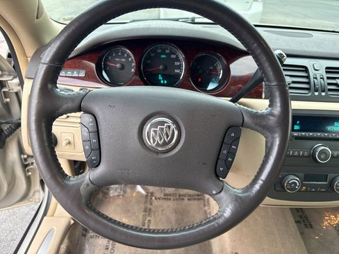 Used 2007 Buick Lucerne CXL w/ Luxury Package image 14