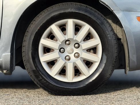 Used 2008 Chrysler Sebring LX FWD image 29