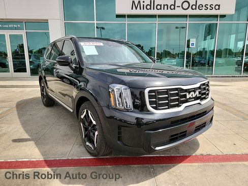 Used 2025 Kia Telluride S AWD/4WD image 1