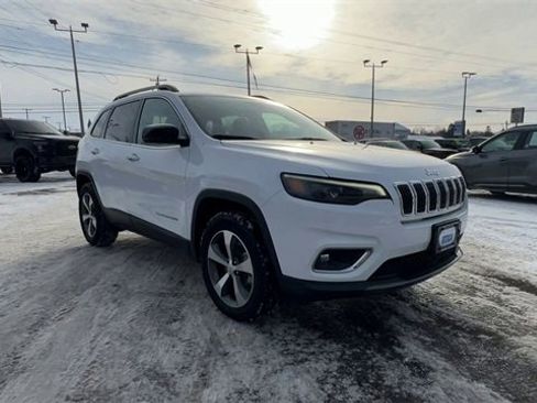 Used 2022 Jeep Cherokee Limited image 2
