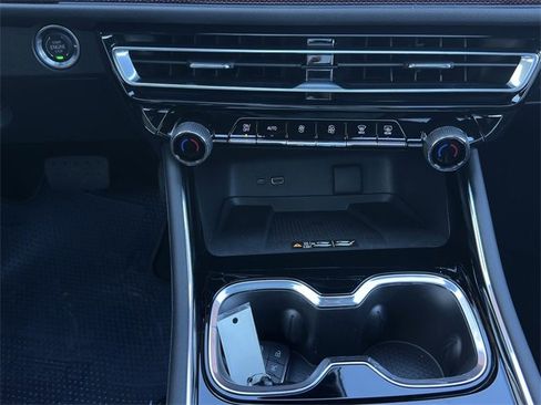 New 2026 Chevrolet Traverse RS image 16