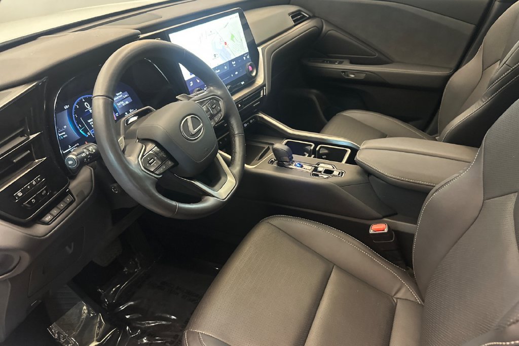 Used 2024 Lexus TX 350 FWD w/ Technology Package image 10