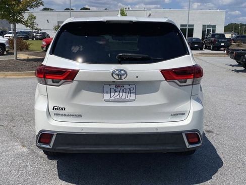 Used 2019 Toyota Highlander Limited Platinum image 5
