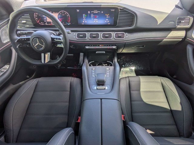 Used 2026 Mercedes-Benz GLS 580 4MATIC image 14