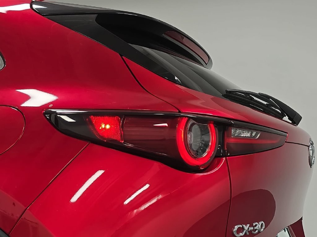 Used 2020 MAZDA CX-30 FWD w/ Select Package image 28
