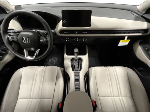 New 2026 Honda HR-V EX-L image 23