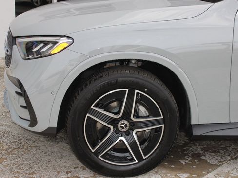 Used 2026 Mercedes-Benz GLC 300 image 12