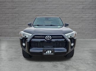 Used 2020 Toyota 4Runner SR5 Premium w/ Moonroof Package AWD/4WD video 2