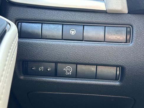 Certified 2023 Nissan Rogue SV AWD/4WD image 19