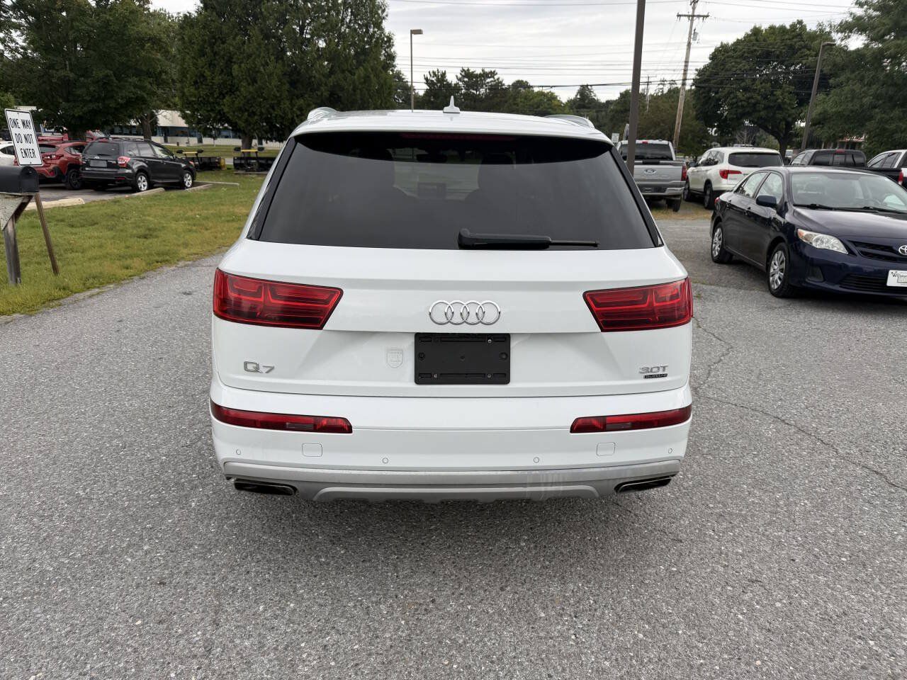 Used 2018 Audi Q7 3.0T Premium Plus w/ Premium Plus Package AWD/4WD image 4