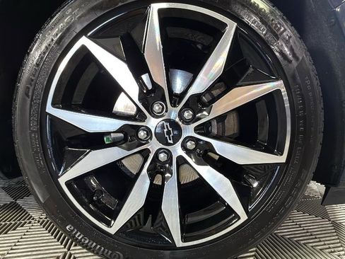 Used 2025 Chevrolet Malibu RS image 33