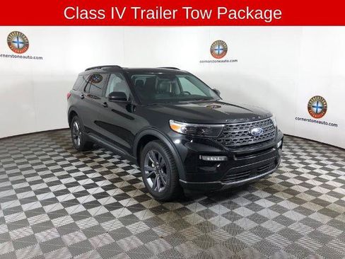 Certified 2023 Ford Explorer XLT w/ XLT Sport Appearance Package AWD/4WD image 19