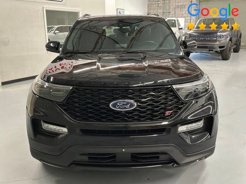 Used 2021 Ford Explorer ST w/ Equipment Group 401A AWD/4WD image 2