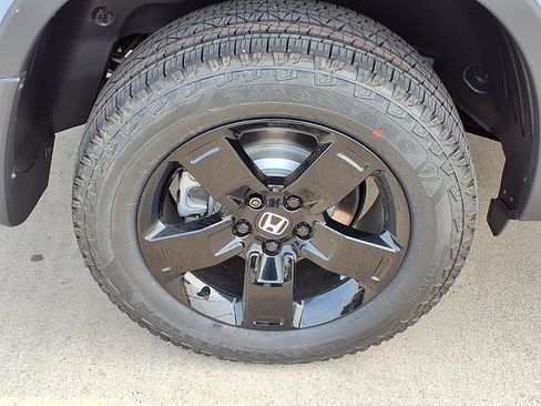 New 2026 Honda Ridgeline Black Edition image 9
