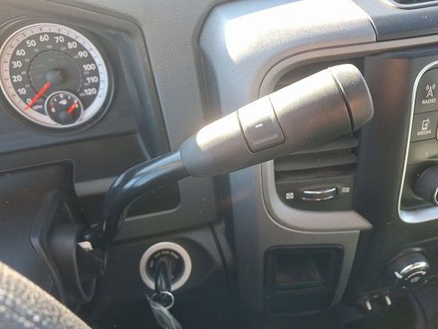 Used 2014 RAM 2500 Tradesman w/ Chrome Appearance Group image 15