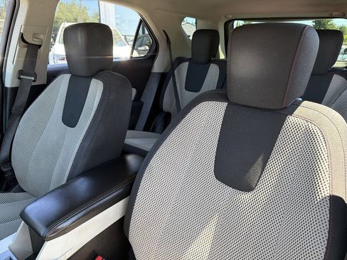 Used 2016 Chevrolet Equinox LT AWD/4WD image 34