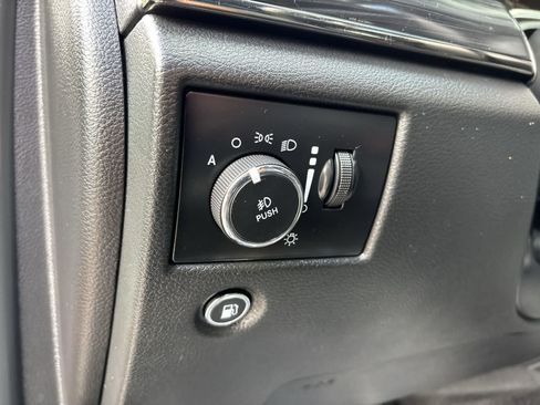 Certified 2019 Jeep Grand Cherokee Limited X AWD/4WD image 9