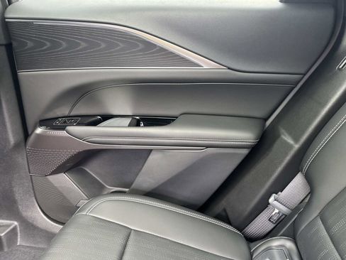 New 2025 Cadillac Lyriq Luxury RWD image 16