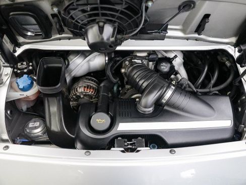 Used 2005 Porsche 911 Carrera S image 43