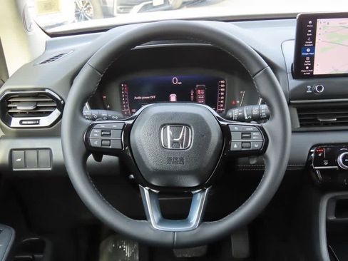 New 2026 Honda Pilot Touring image 22