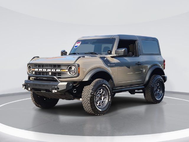 Used 2025 Ford Bronco 2-Door AWD/4WD image 1