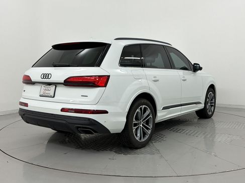 Certified 2026 Audi Q7 3.0T Premium w/ Convenience Plus Package AWD/4WD image 9