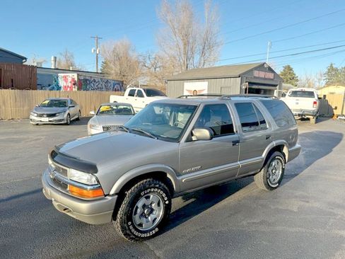 Used 2002 Chevrolet Blazer LS w/ Preferred Equipment Group image 3