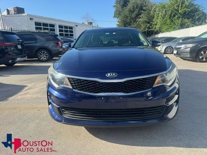 Used 2017 Kia Optima LX w/ Convenience Package