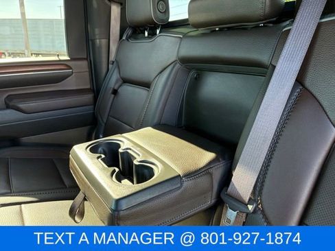 Used 2024 GMC Sierra 3500 Denali w/ Technology Package AWD/4WD image 14
