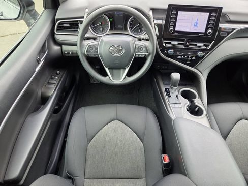 Used 2023 Toyota Camry LE w/ Convenience Package FWD image 14