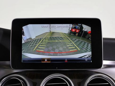 Used 2016 Mercedes-Benz C 300 4MATIC Sedan image 31