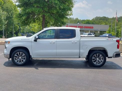 Used 2025 Chevrolet Silverado 1500 LT AWD/4WD image 10