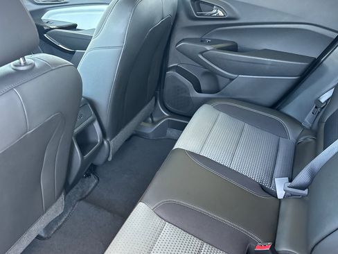 New 2025 Chevrolet Trax LT w/ Driver Confidence Package image 12