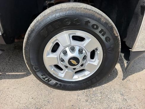 Used 2018 Chevrolet Silverado 2500 LT AWD/4WD image 29