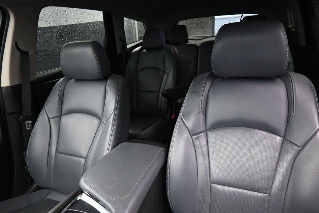 Used 2020 Buick Enclave Essence AWD/4WD image 13
