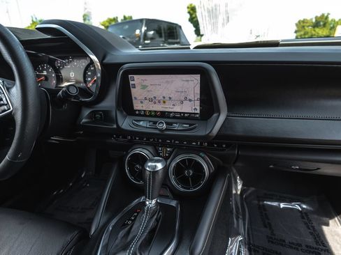 Used 2021 Chevrolet Camaro SS RWD image 26
