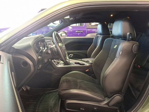 Used 2023 Dodge Challenger R/T Scat Pack image 10