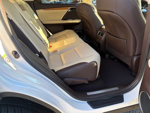 Used 2017 Lexus RX 350 FWD w/ Premium Package image 15