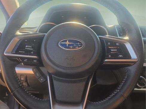 Used 2018 Subaru Outback 2.5i Limited image 25