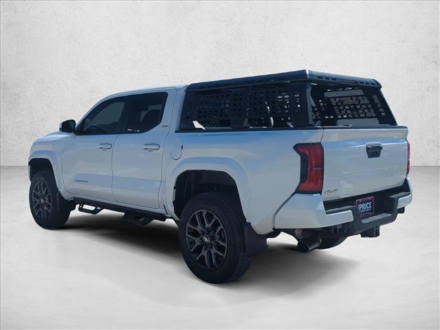 Certified 2025 Toyota Tacoma SR5 AWD/4WD image 7