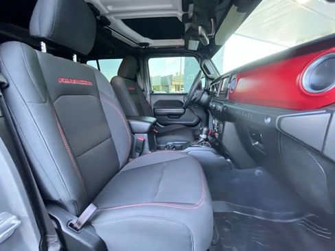 Used 2023 Jeep Wrangler Unlimited Rubicon AWD/4WD image 28