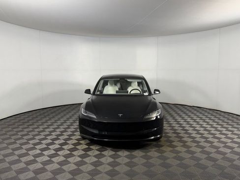 Used 2025 Tesla Model 3 Long Range image 10